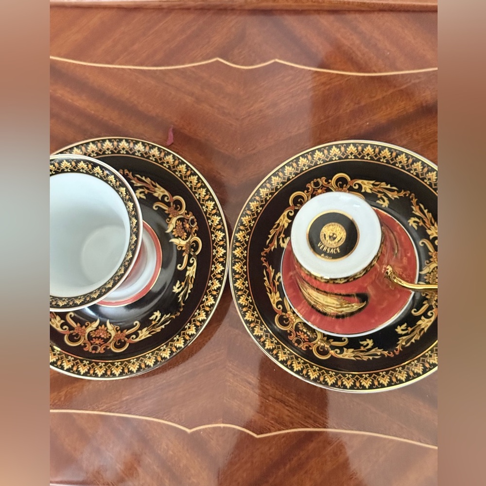 Versace Home, Medusa Coffee Cups and Saucers - Rosenthal  Versace collection - Picture 4 of 16
